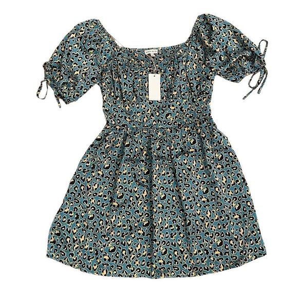 Moon River Green Cheatah Satin Print Short Sleeved Mini Casual Dress - Picture 1 of 5